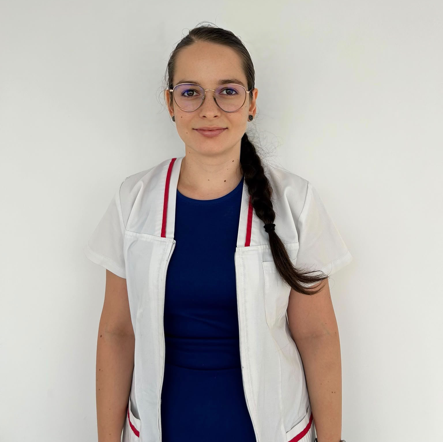 Dr. Hoinoiu Elena-Mădălina